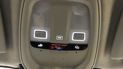 Coches Km0 En Almería | Volvo Xc40 B3 (G) Essential 163Cv 2.0 Mild Hybrid Aut.