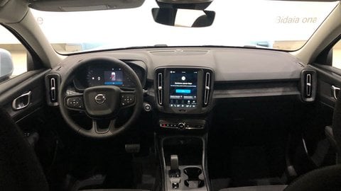 Coches Km0 En Almería | Volvo Xc40 B3 (G) Essential 163Cv 2.0 Mild Hybrid Aut.