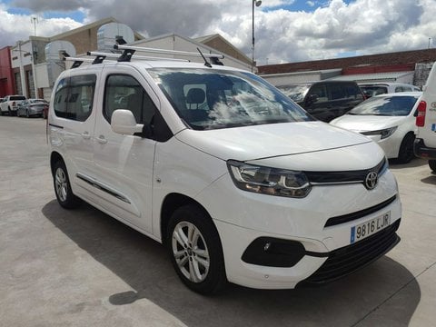 Coches Segunda Mano Toyota Proace City Verso 1.5D 130Cv Auto Family Activel1 En Valladolid