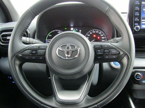 Coches Segunda Mano Toyota Yaris 1.5 120H Active Tech En Palencia