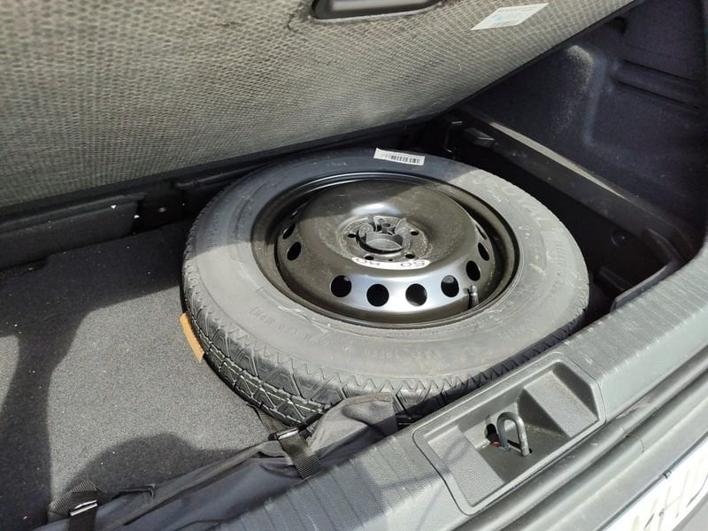 Imatge del vehicle 24