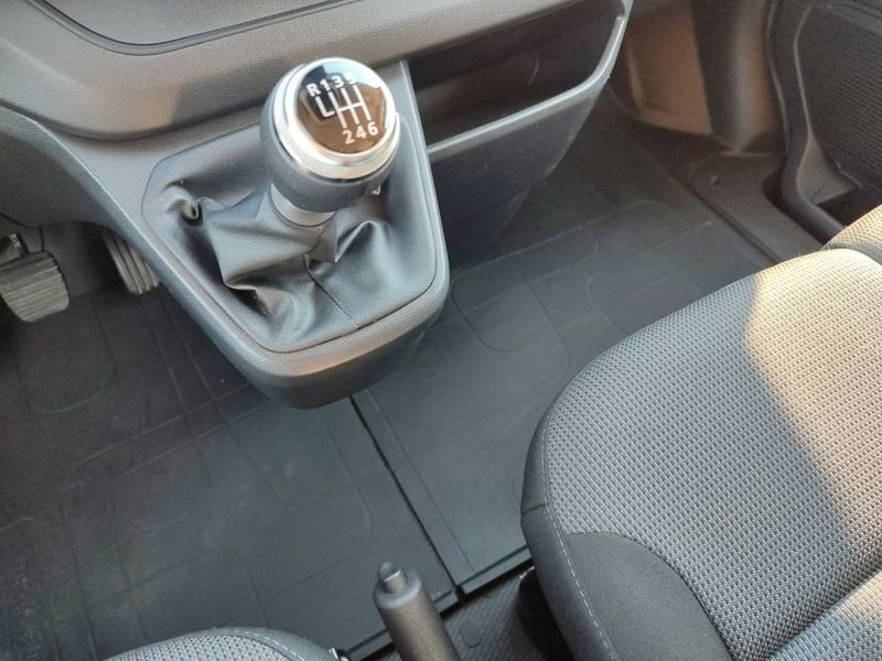 Imatge del vehicle 24