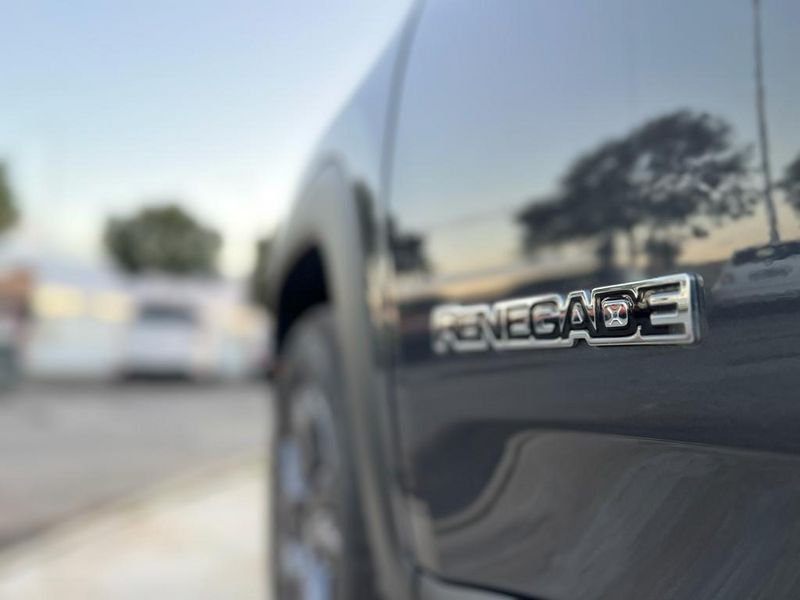 Jeep Renegade e-Hybrid Gasolina 1.5 eHybrid 130cv ATX Longitude Seminuevo en la provincia de Huelva - Carlecar Costa img-9