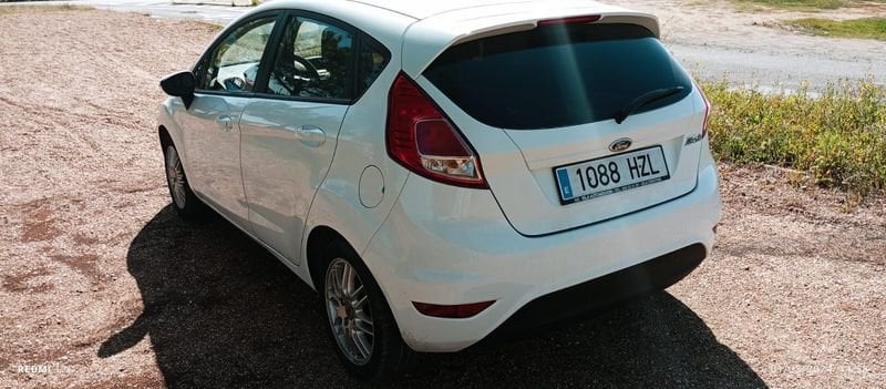 Ford Fiesta Gasolina 1.25 Duratec 60cv Trend Seminuevo en la provincia de Huelva - Talleres Isla Automoción img-5