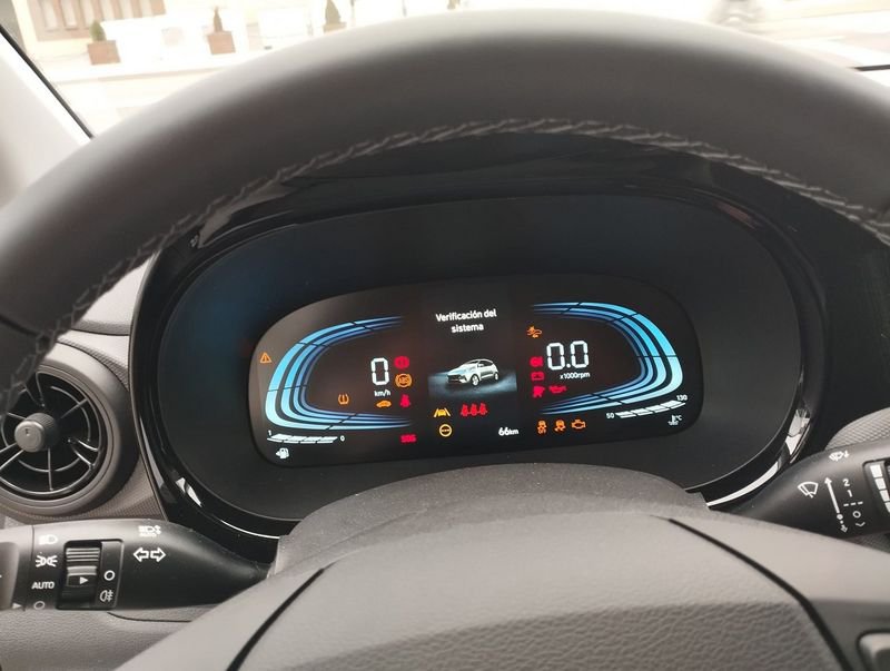 Hyundai i10 Gasolina 1.0 67cv Klass Km 0 en la provincia de La Rioja - Talleres Santos Ibañez img-15