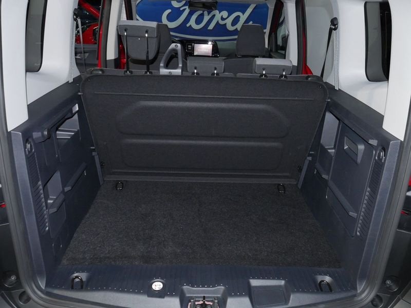 Ford Tourneo Courier Gasolina 1.0 Ecoboost 92kW (125CV) Titanium Seminuevo en la provincia de Madrid - Deysa (C/. Ribera del Loira 24-26 - Madrid) img-22