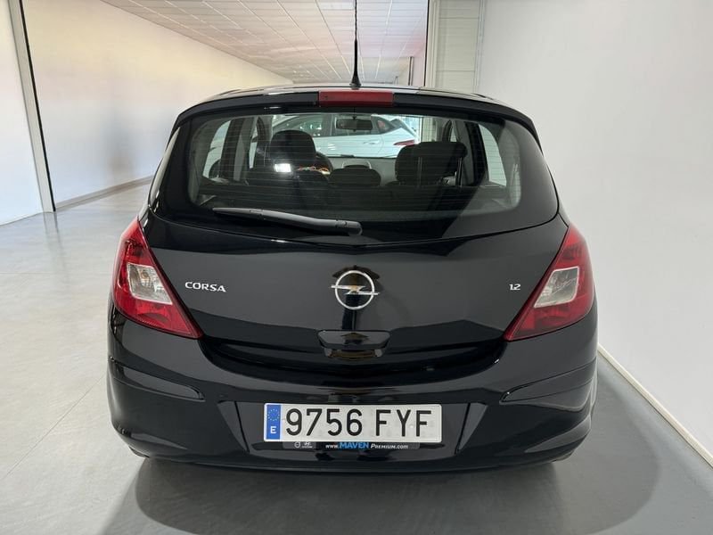 Opel Corsa Gasolina Enjoy 1.2 Seminuevo en la provincia de Badajoz - Badajoz img-8