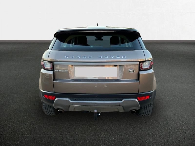 Land Rover Range Rover Evoque Diésel 2.0L TD4 150CV 4x4 SE Auto. Seminuevo en la provincia de Badajoz - Almendralejo img-8