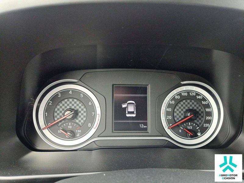 Hyundai i20 Gasolina 1.2 MPI Essence Km 0 en la provincia de Alava - Garaje moderno (Alto de Armentia 7 - Vitoria) img-12