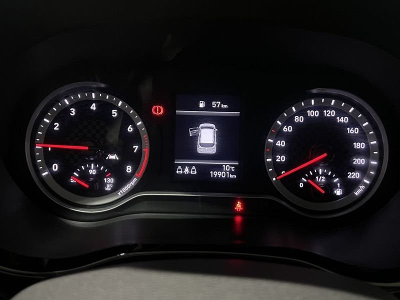 Hyundai i10 Gasolina 1.0 Klass Seminuevo en la provincia de Badajoz - Maven e hijos (Avda. Vegas Altas, 32 - Don Benito) img-22