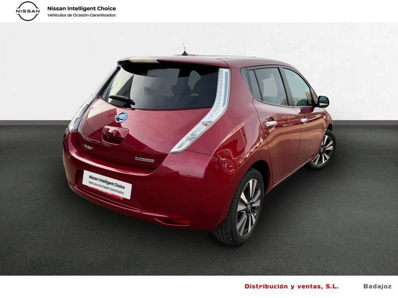 Nissan Leaf Eléctrico 5p 109 CV Tekna 24 kWh Seminuevo en la provincia de Badajoz - Maven e hijos (Avda. Vegas Altas, 32 - Don Benito) img-2