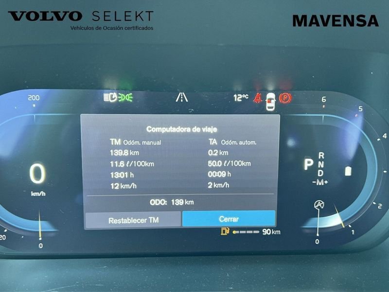 Volvo XC60 Diésel 2.0 B4 D Essential Auto Seminuevo en la provincia de Badajoz - Maven e hijos (Avda. Vegas Altas, 32 - Don Benito) img-19