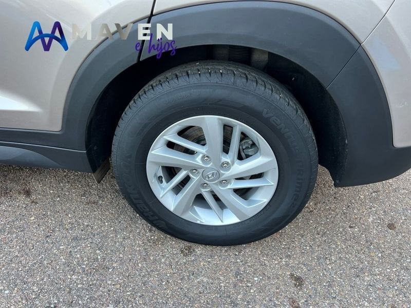 Hyundai Tucson Gasolina 1.6 GDI 97kW (131CV) Essence BE 4X2 Seminuevo en la provincia de Badajoz - Maven e hijos (Avda. Vegas Altas, 32 - Don Benito) img-10