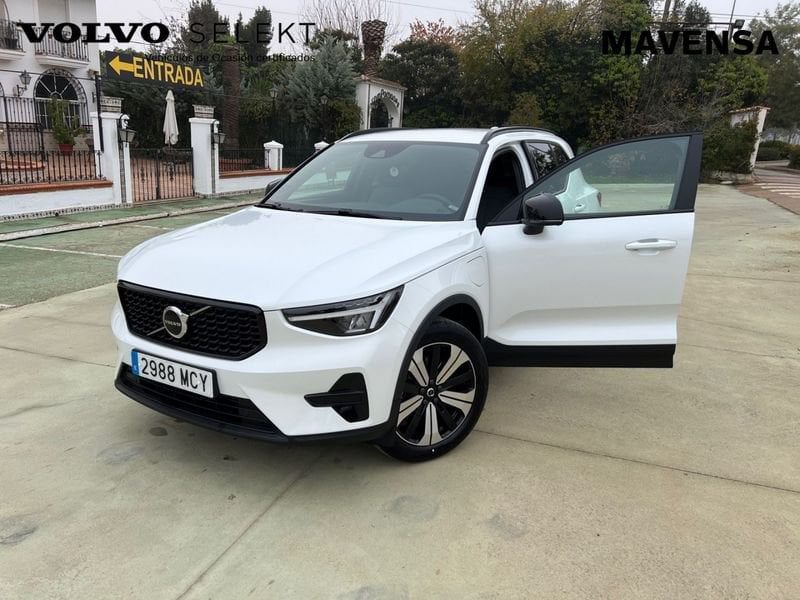 Volvo XC40 Híbrido 1.5 T4 Recharge PHEV Plus Dark Auto Seminuevo en la provincia de Badajoz - Maven e hijos (Avda. Vegas Altas, 32 - Don Benito) img-13