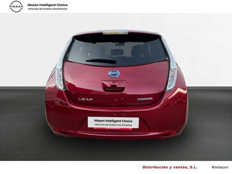 Nissan Leaf Eléctrico 5p 109 CV Tekna 24 kWh Seminuevo en la provincia de Badajoz - Maven e hijos (Avda. Vegas Altas, 32 - Don Benito) img-9