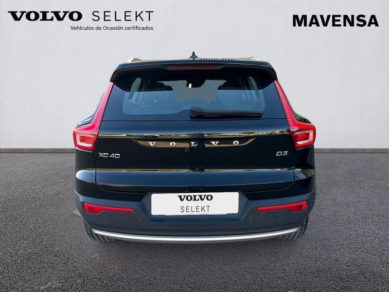 Volvo XC40 Diésel 2.0 D3 Momentum Auto Seminuevo en la provincia de Badajoz - Maven e hijos (Avda. Vegas Altas, 32 - Don Benito) img-8
