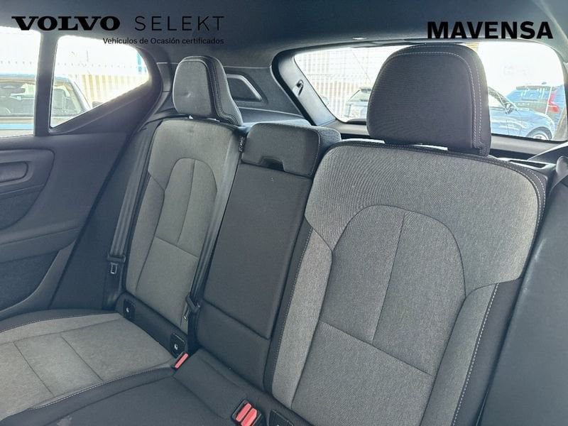 Volvo XC40 Híbrido 1.5 T4 Recharge PHEV Core Auto Bright Seminuevo en la provincia de Badajoz - Maven e hijos (Avda. Vegas Altas, 32 - Don Benito) img-19