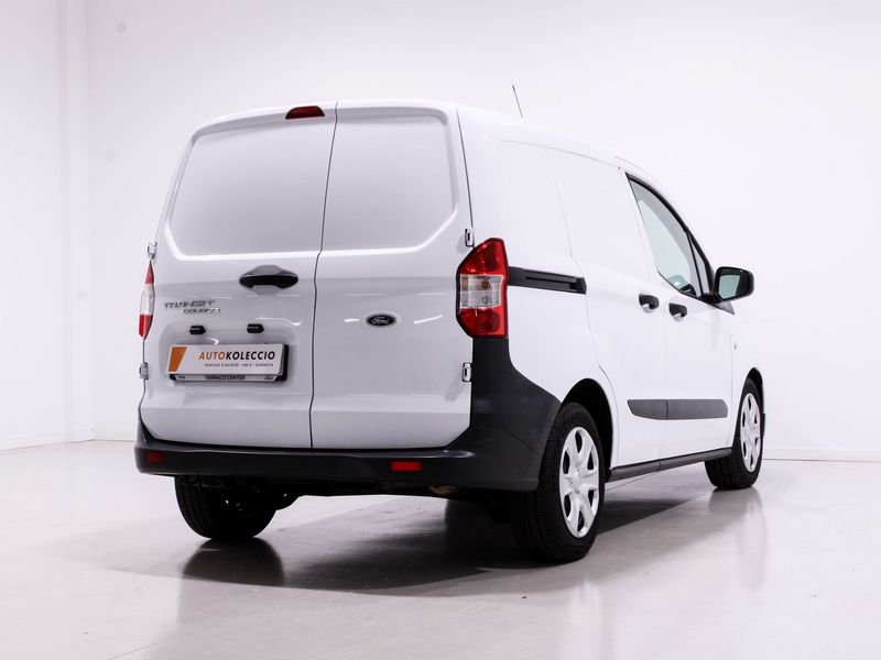 Ford TRANSIT COURIER Dièsel 1.5TDCI 74KW TREND 100 4P USAT a Girona - Garatge Central (C/ Nou 217 - Figueres) img-2