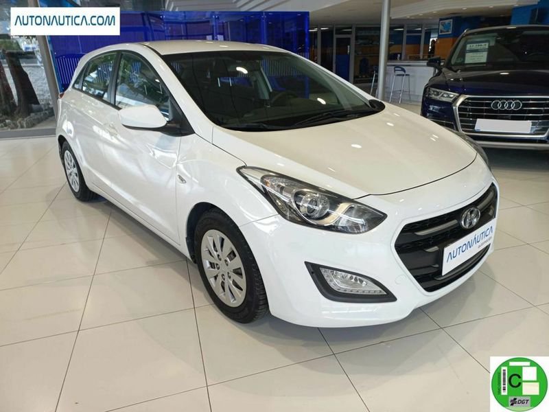 Hyundai i30 Gasolina 1.4 mpi bd go 100 Seminuevo en la provincia de Alicante - Autonáutica img-1
