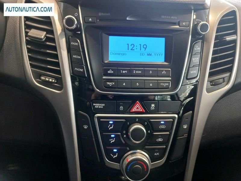 Hyundai i30 Gasolina 1.4 mpi bd go 100 Seminuevo en la provincia de Alicante - Autonáutica img-10