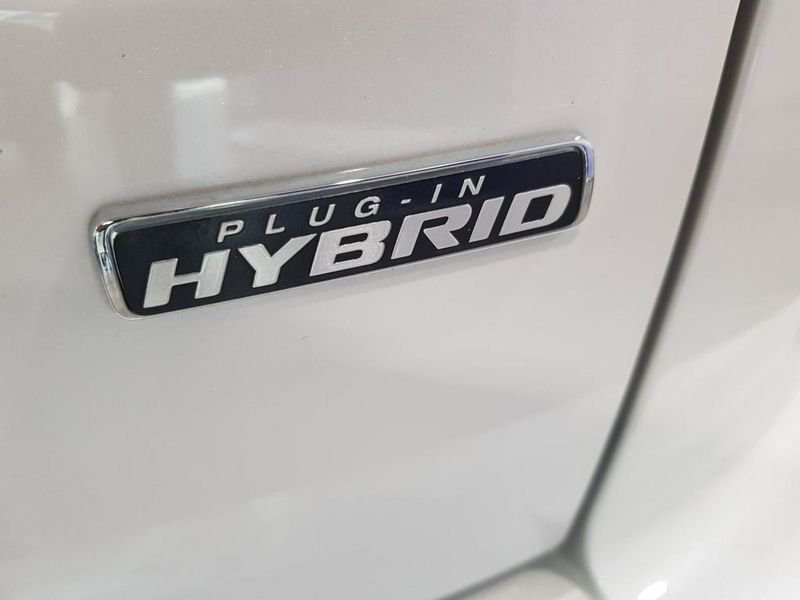 Ford Kuga Híbrido Plug-in Híbrido K2.5 Duratec PHEV ST-Line X 4x2 Seminuevo en la provincia de Madrid - Alcorcón (Madrid) img-8