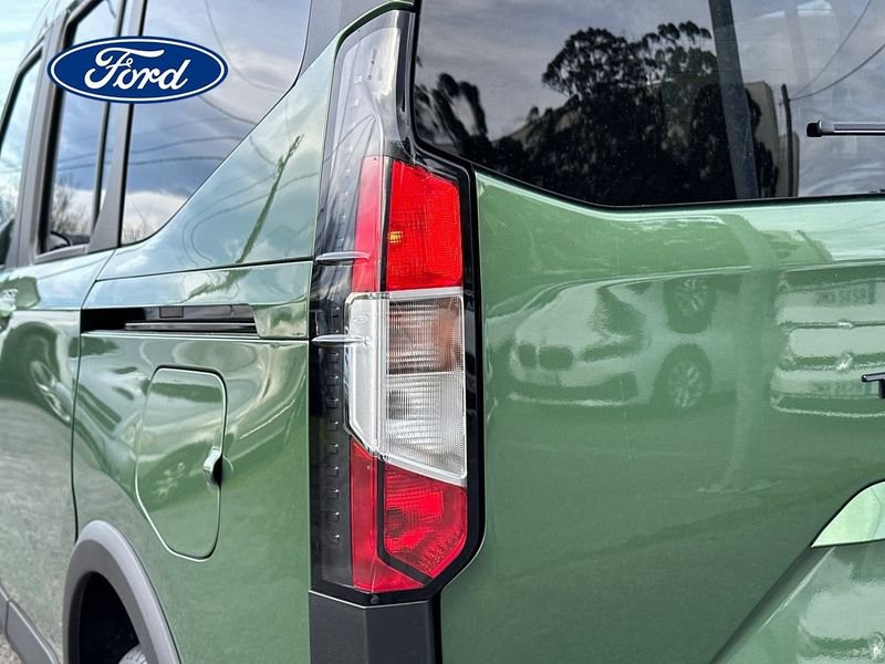 Ford Tourneo Courier Gasolina NUEVO ACTIVE 1.0L EcoBoost 125 cv Euro 6.2 M1 Km 0 en la provincia de Vizcaya - CORTESIA CARROCERIA img-13