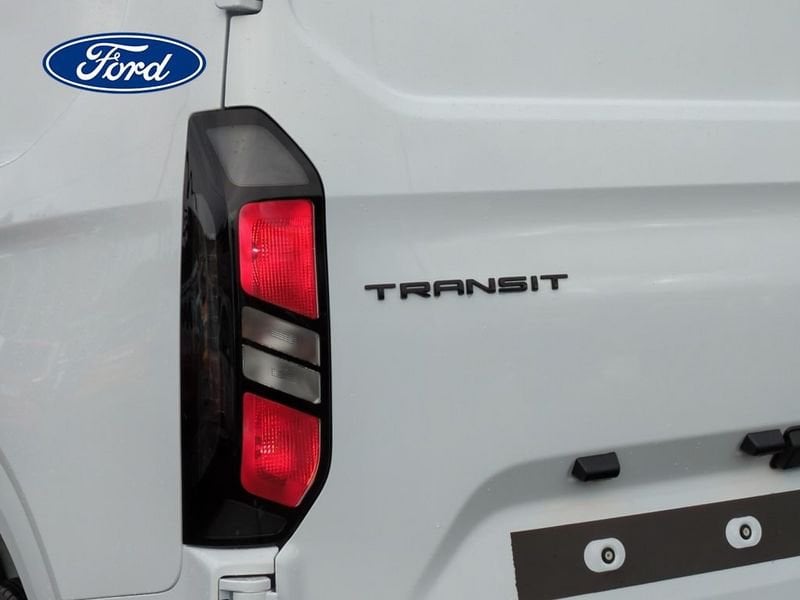 Ford NUEVA TRANSIT CUSTOM Diésel NUEVA TRANSIT CUSTOM FT300 L1 Van Trend 2.0 EcoBlue 100kW(136cv) Euro 6.2 Km 0 en la provincia de Vizcaya - CORTESIA CARROCERIA img-8
