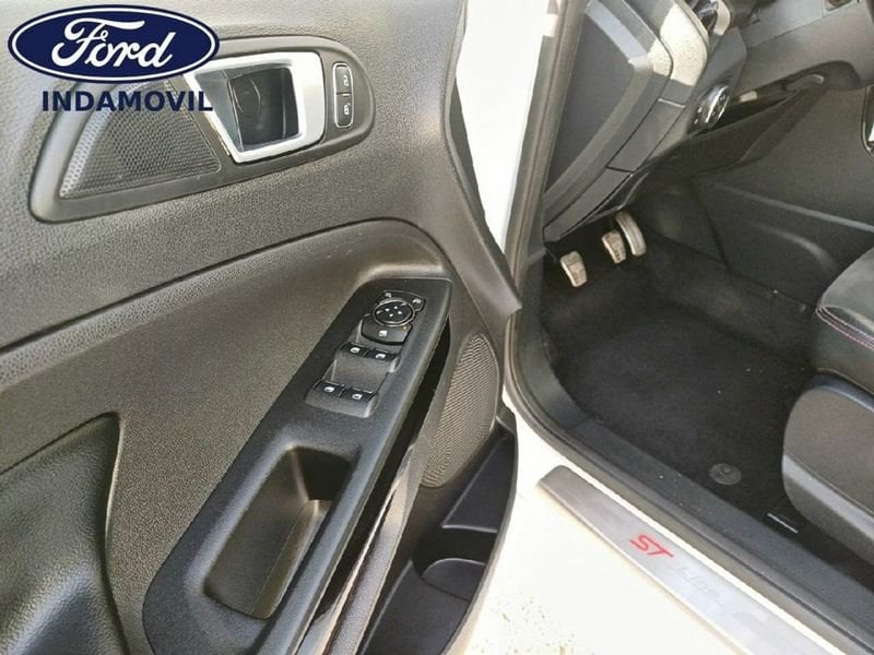 Ford EcoSport Gasolina 1.0 ecoboost st line 125 Seminuevo en la provincia de Almeria - Indamovil img-18