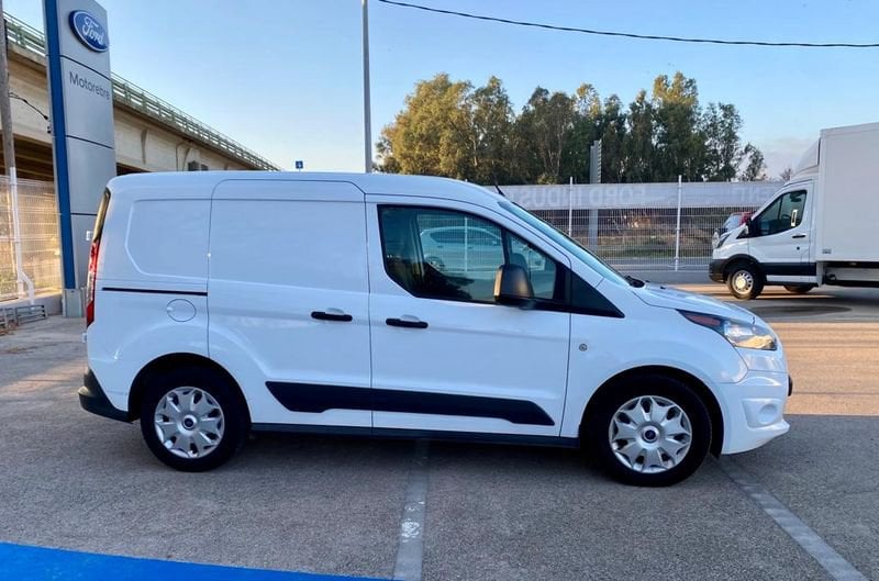  Coche Seminuevo Tarragona Ford Transit Connect Diésel Van  .  TDCi  4kW Trend   L1