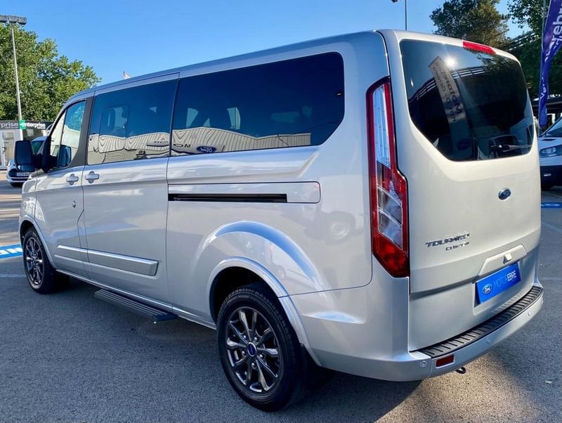 Ford Tourneo Custom Diésel 2.0 EcoBlue 150cv L2 Titanium X Km 0 en la provincia de Tarragona - Motorebre (Avda. San Jaime s/n - Amposta) img-7