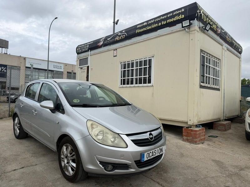 Opel Corsaessentia