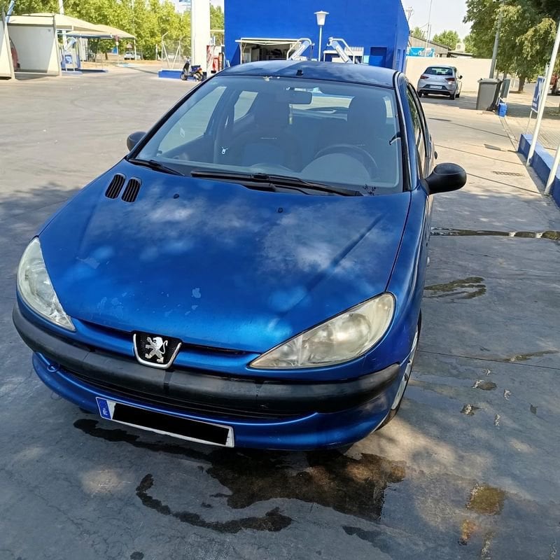Peugeot 2061.4