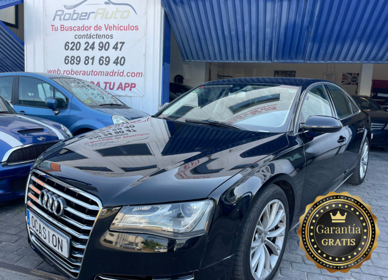 Audi A 84.2
