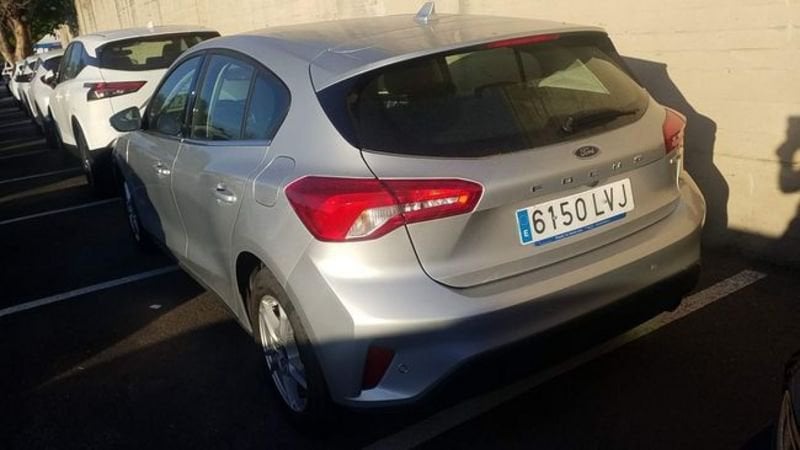 Ford Focus 1.0 EcoBoost MHEV Trend+ - foto 12